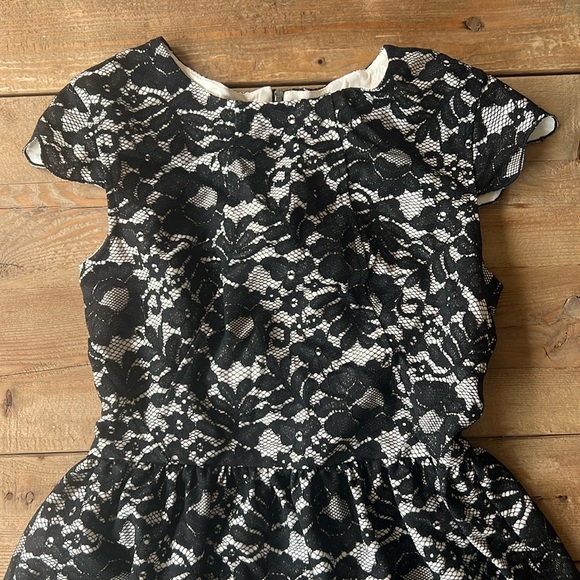 ARITZIA MINI DRESS - Picture 2 of 6